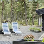 2708-nexo-molle-odde-3 * Vester Somarken