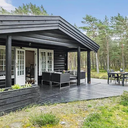 2708-nexo-molle-odde-3 * Vester Somarken